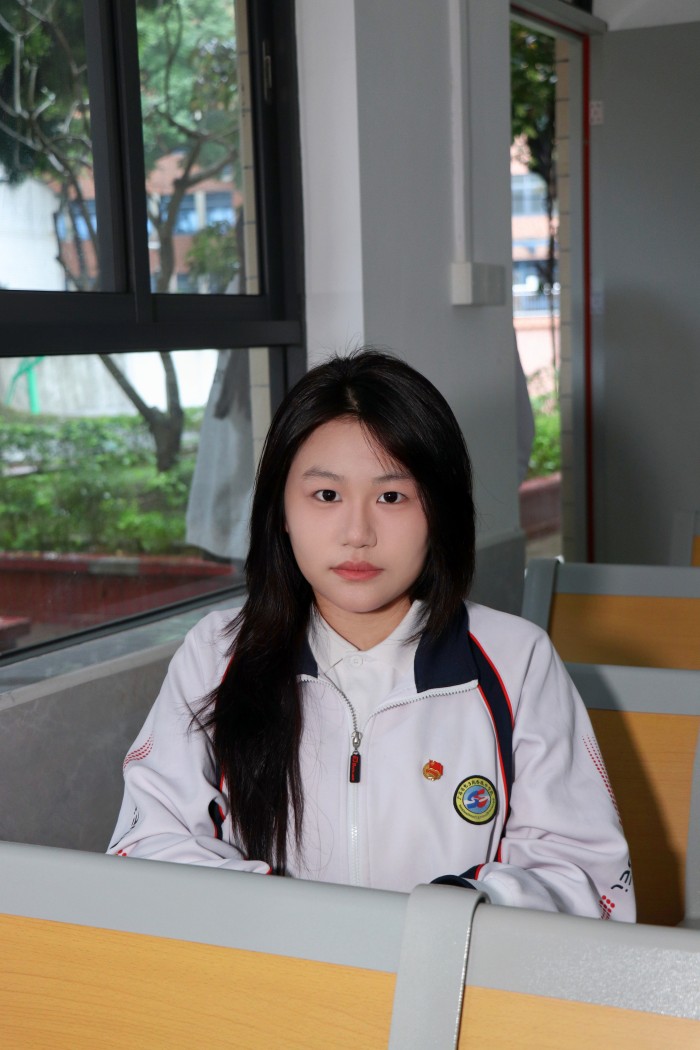 5-周小美.jpg